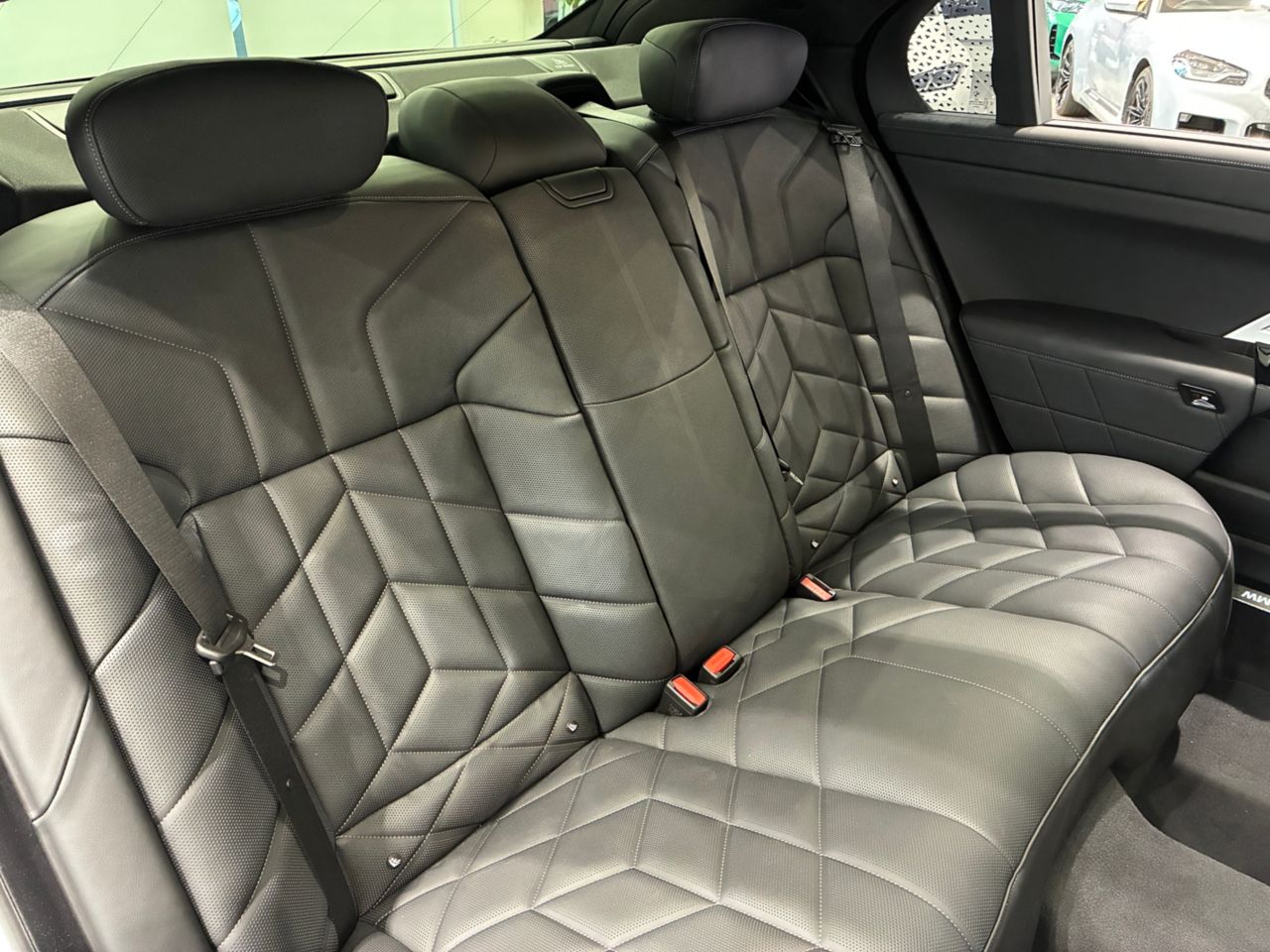 i7 xDrive60 Sedan RHD