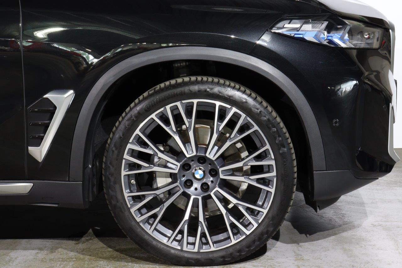 X5 xDrive30d RHD