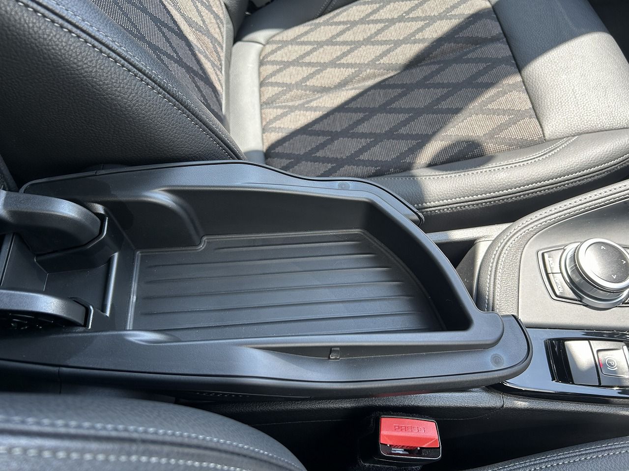 F48 X1 xDrive18d B47 2.0d LCI