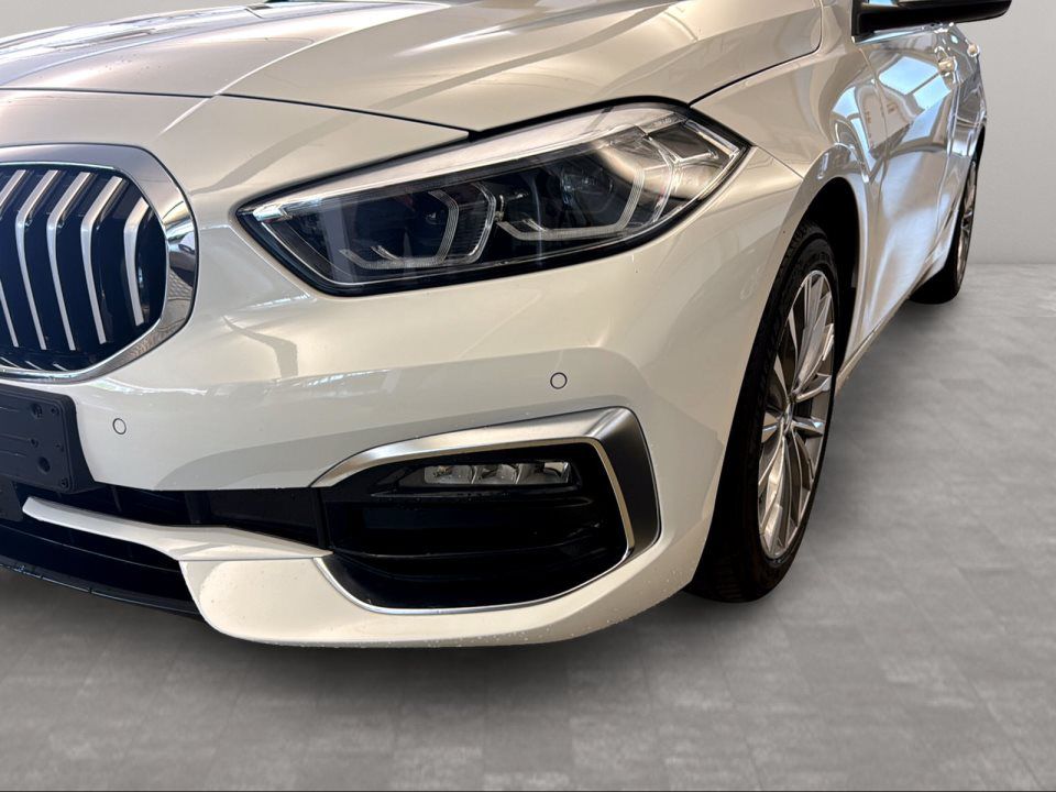 BMW 118