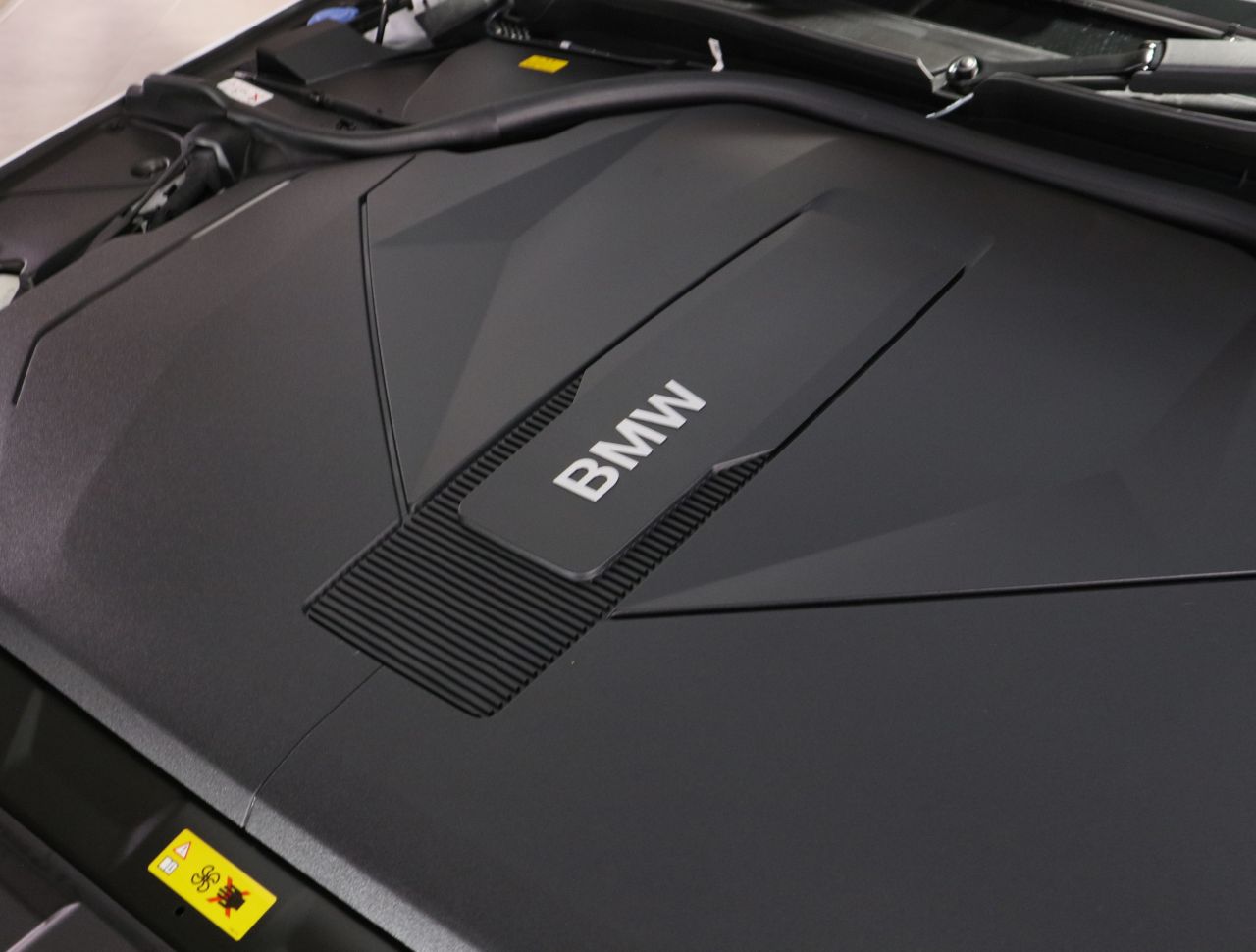 BMW i5 eDrive40 M Sport RHD