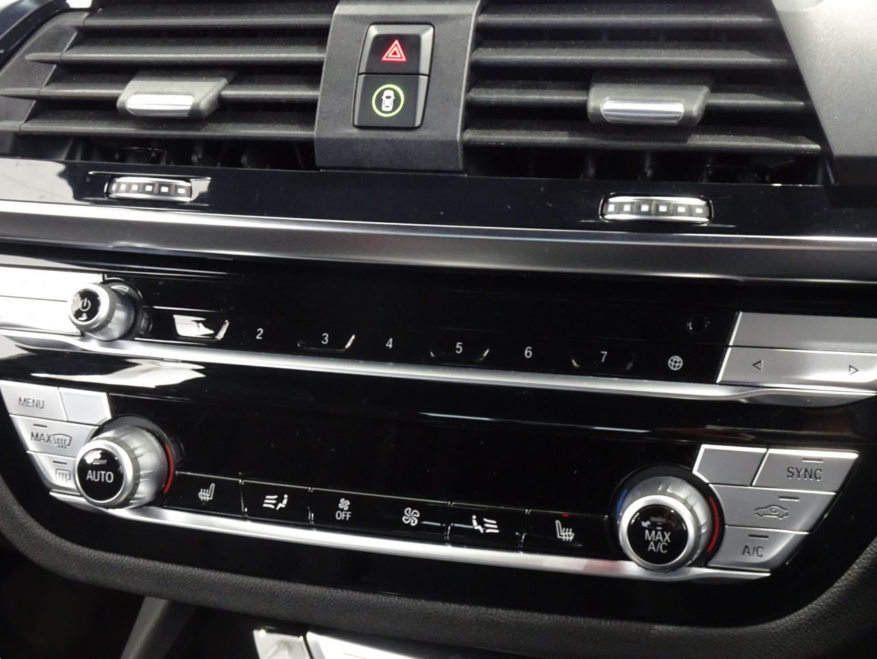 X3 M40d RHD ZA