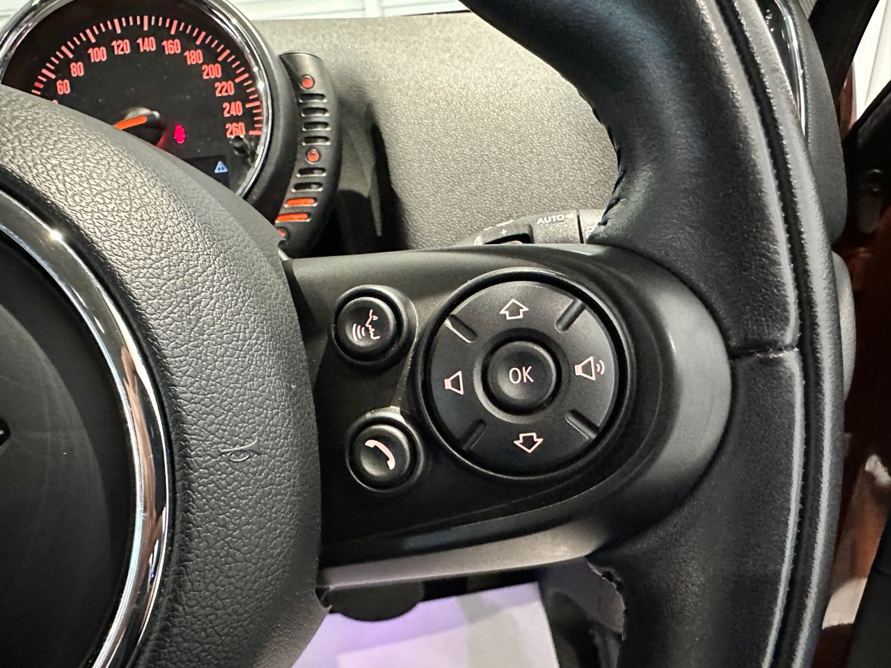 MINI CROSSOVER COOPER D ALL4