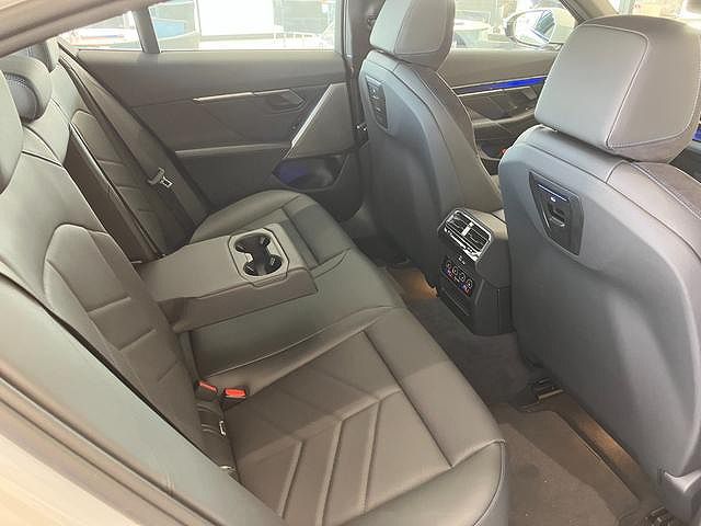 520i Sedan RHD