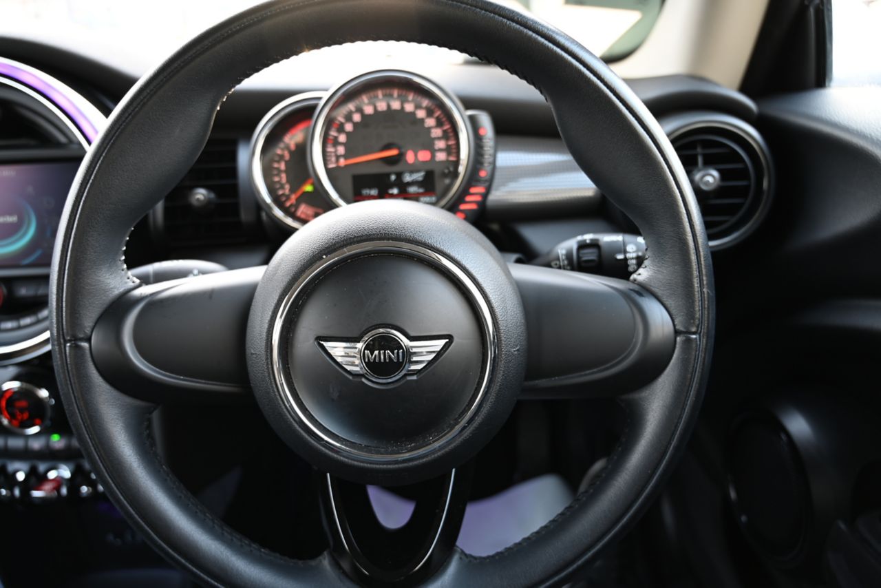 F56 MINI COOPER