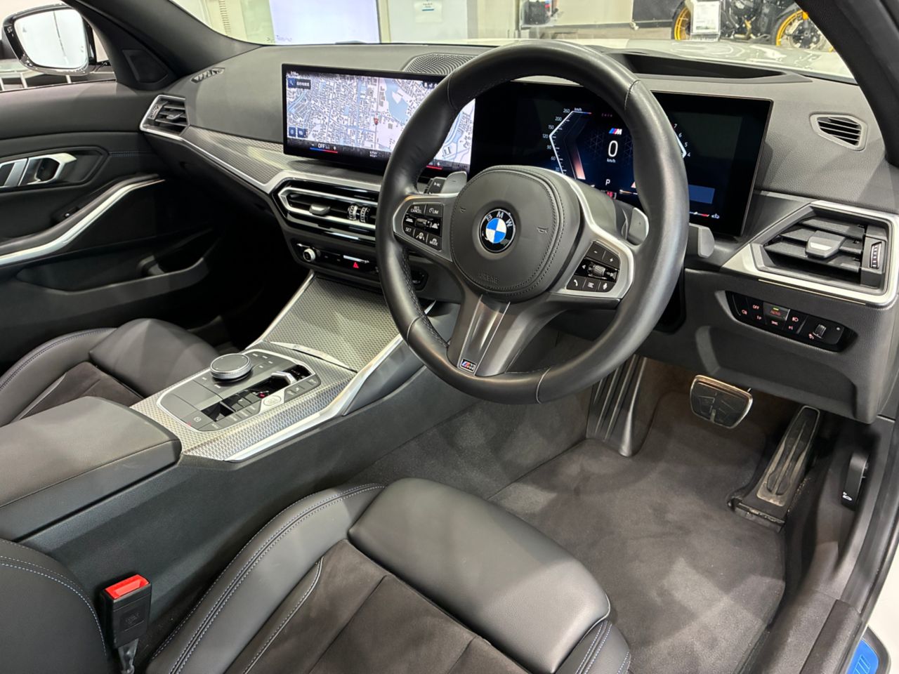 G20 320i Saloon LCI RHD MX