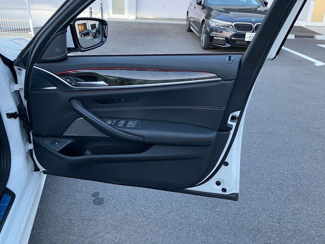 520d xDrive Touring RHD
