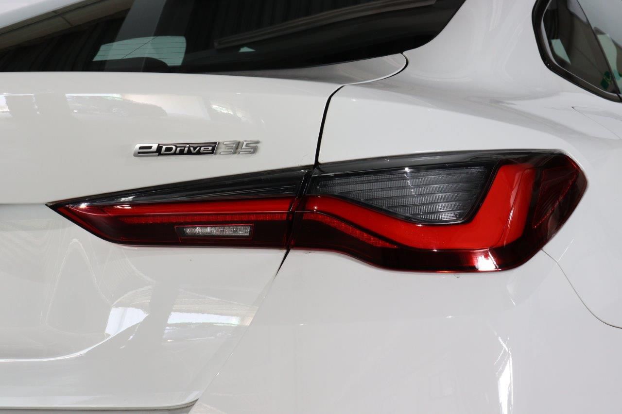 G26 i4 eDrive35 RHD