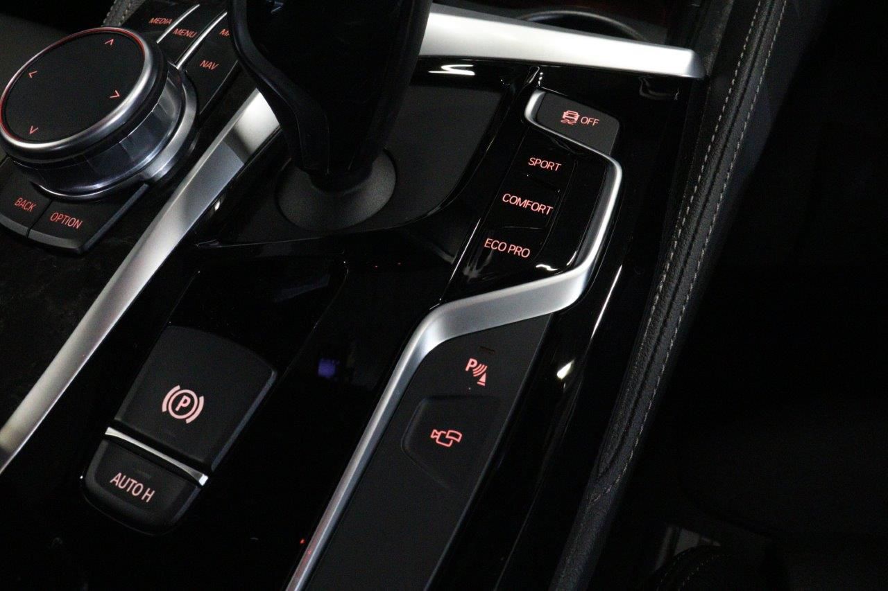 530I