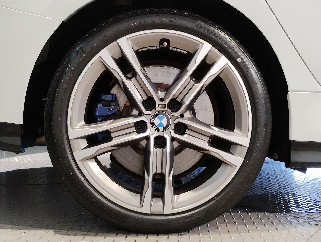 F4* **35i xDrive **** ***** B48 2.0i