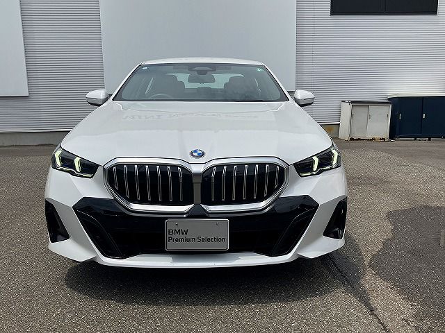 520i Sedan RHD