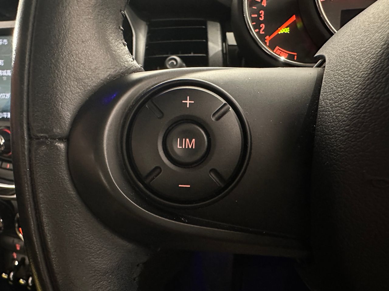 F55 COOPER D (AT)