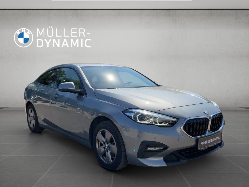 BMW 218