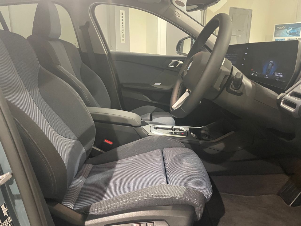 120 Sport Sports Hatch