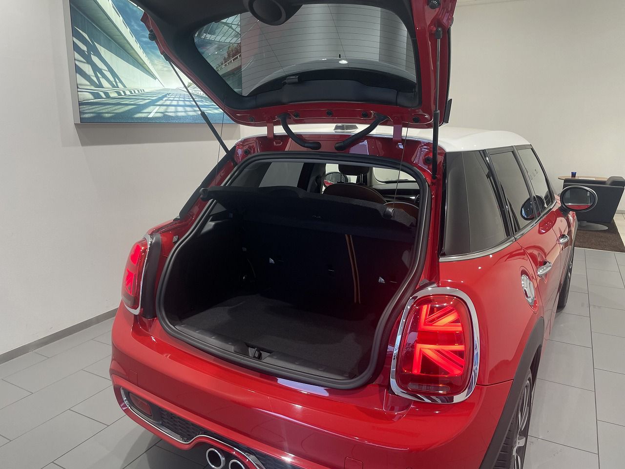 F55 MINI Cooper SD 5dr Hatch LCI