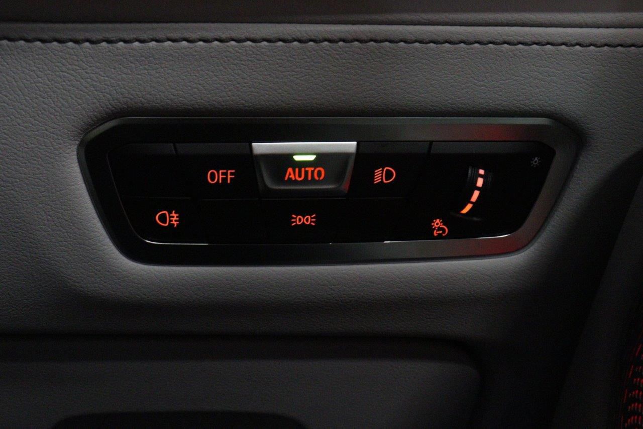 XM RHD