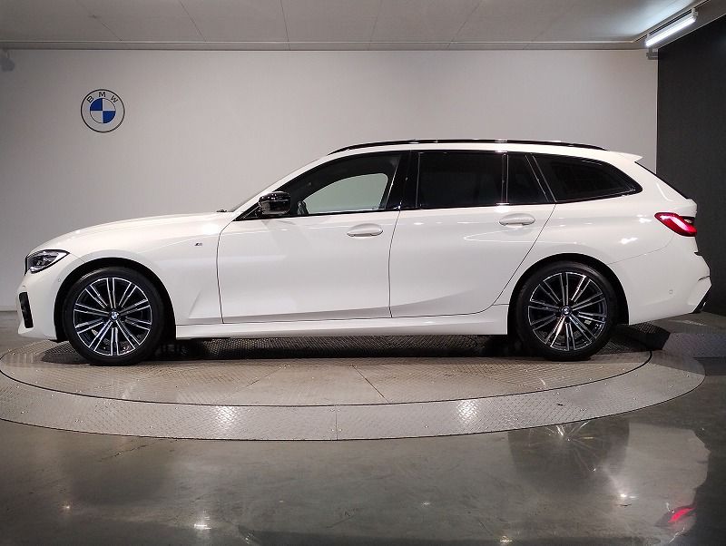 G21 320d xDrive Touring RHD