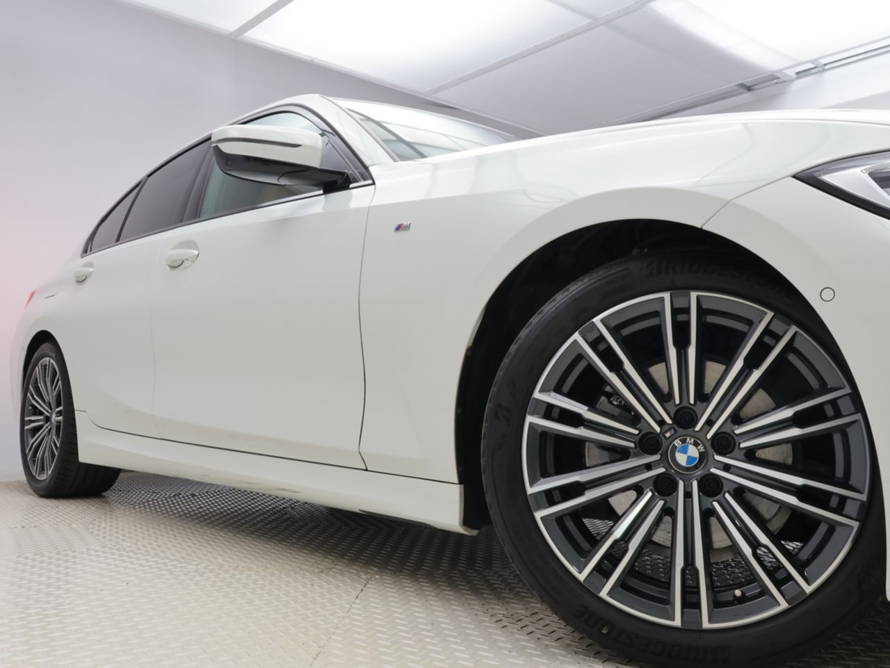 G20 320i Saloon RHD MX