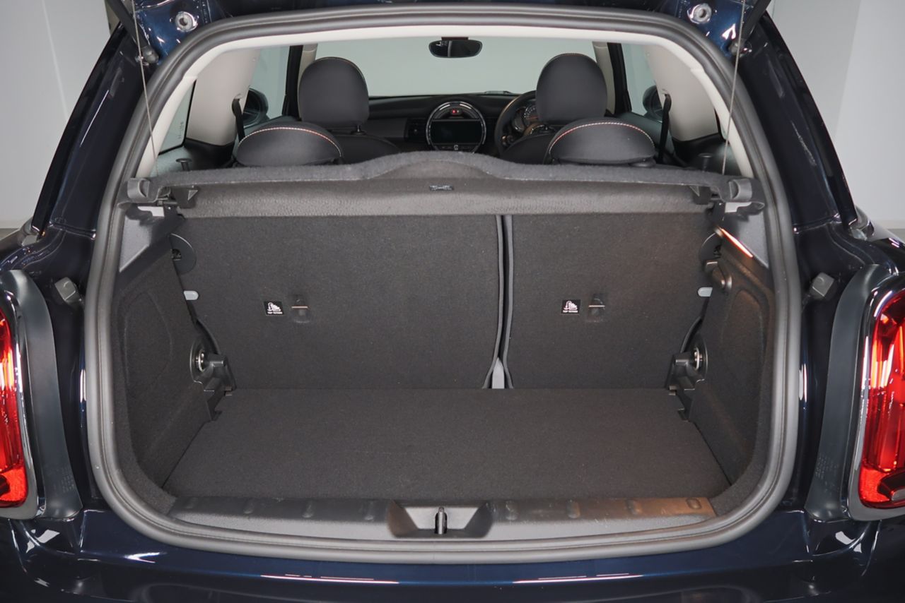 F56 MINI Cooper 3-Door Hatch LCI