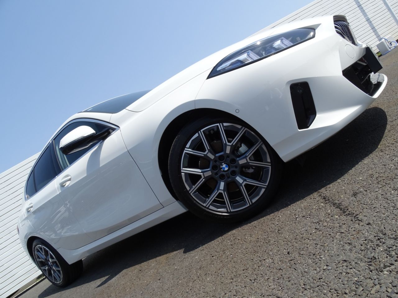 120 Sport Sports Hatch