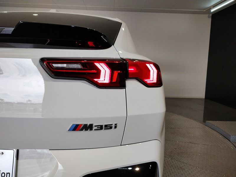 X2 M35i xDrive RHD