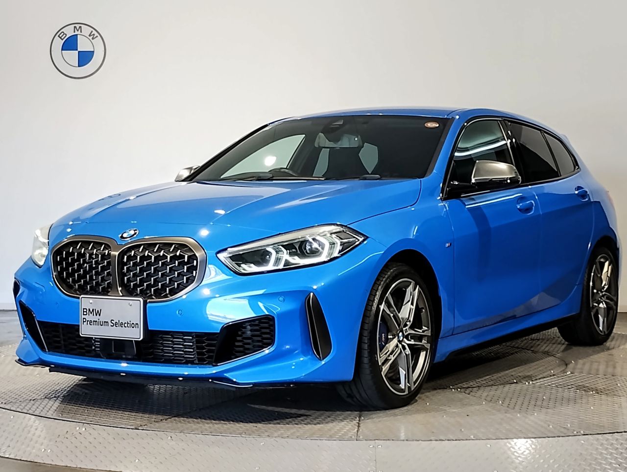 M135i xDrive