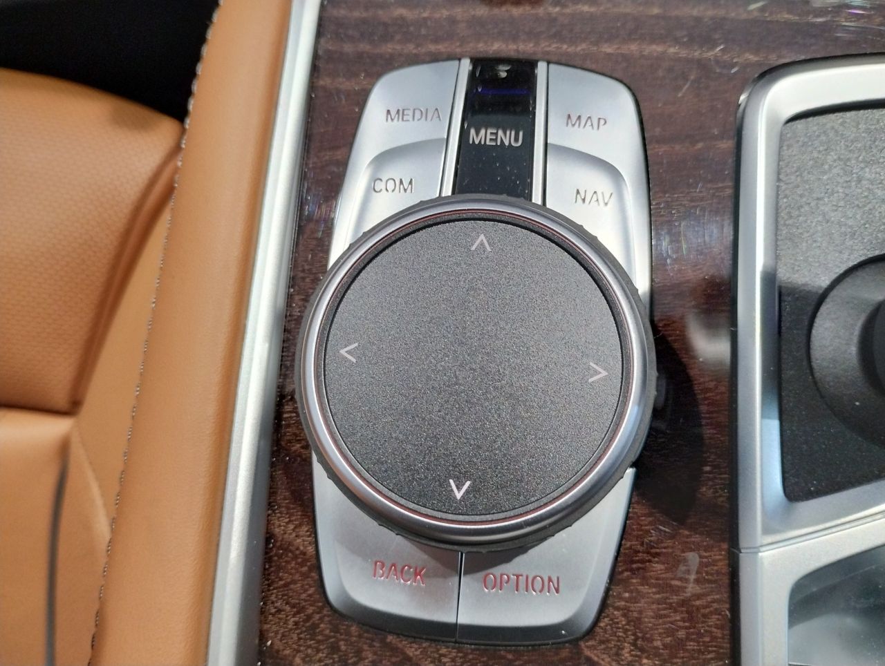 G12 740Li Saloon LCI