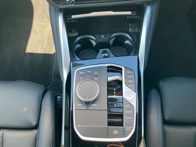 G42 220i Coupe