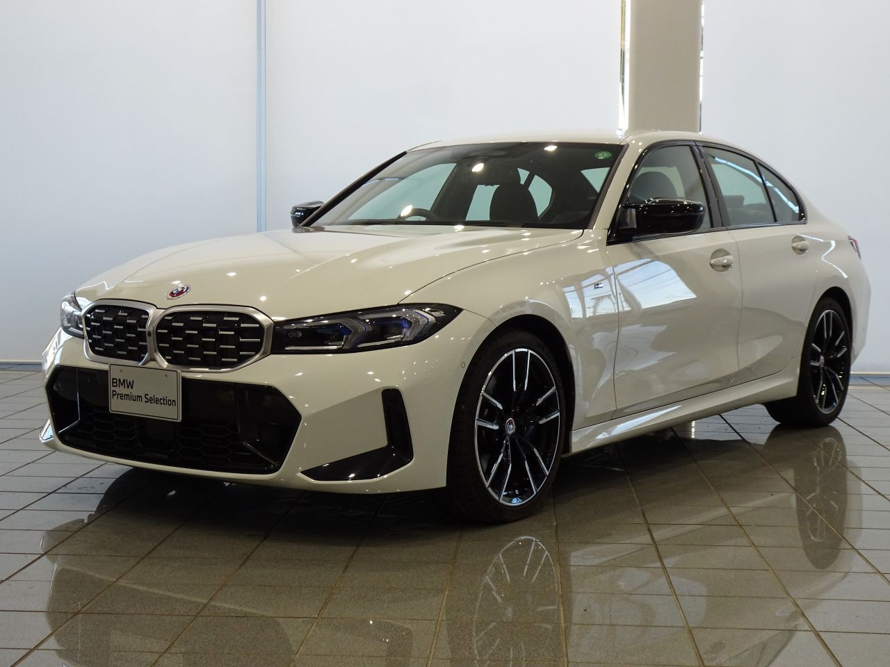 M340i xDrive