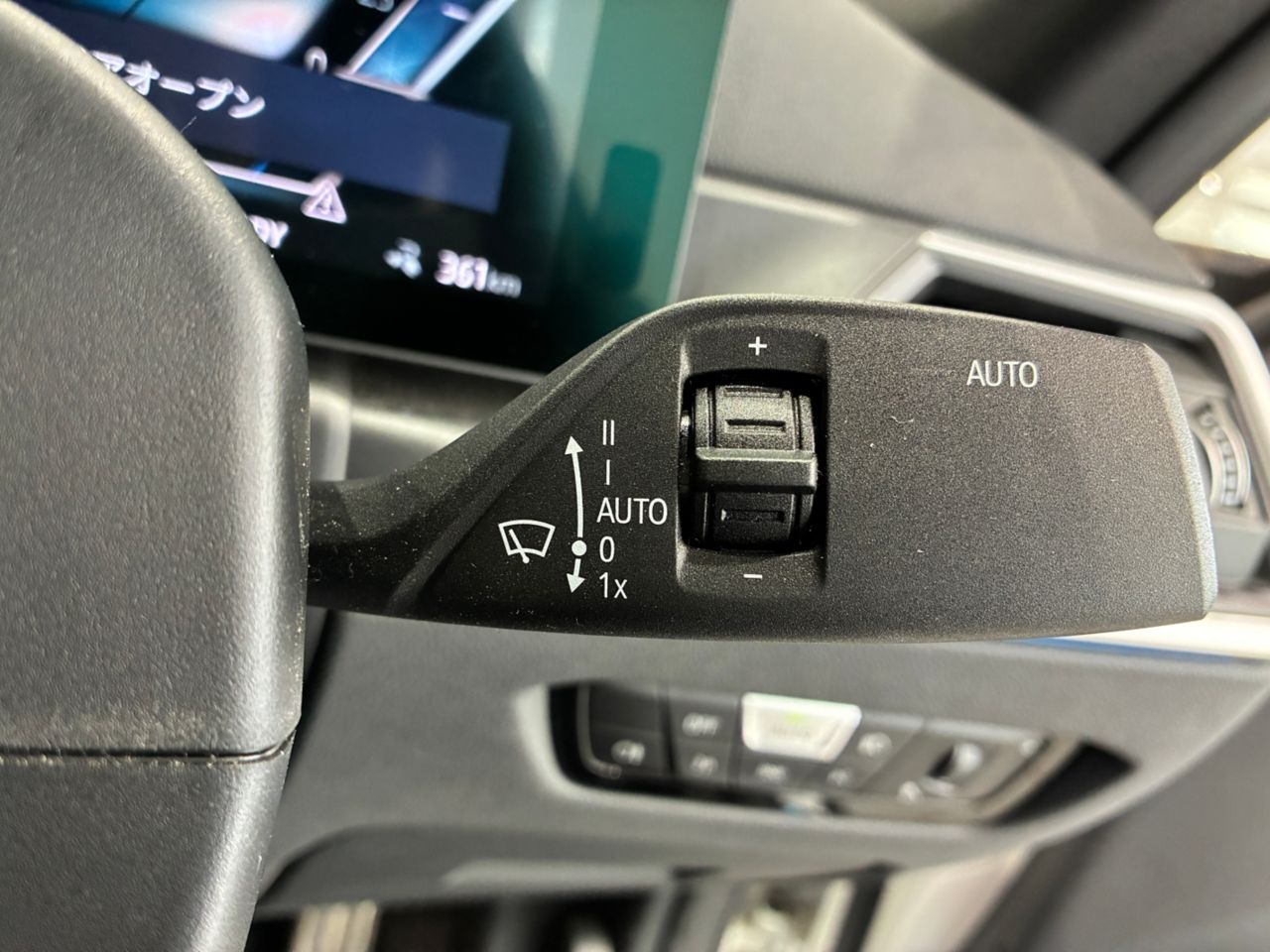 G26 i4 eDrive40 RHD
