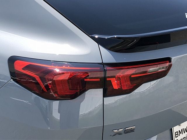 X2 M35i xDrive RHD
