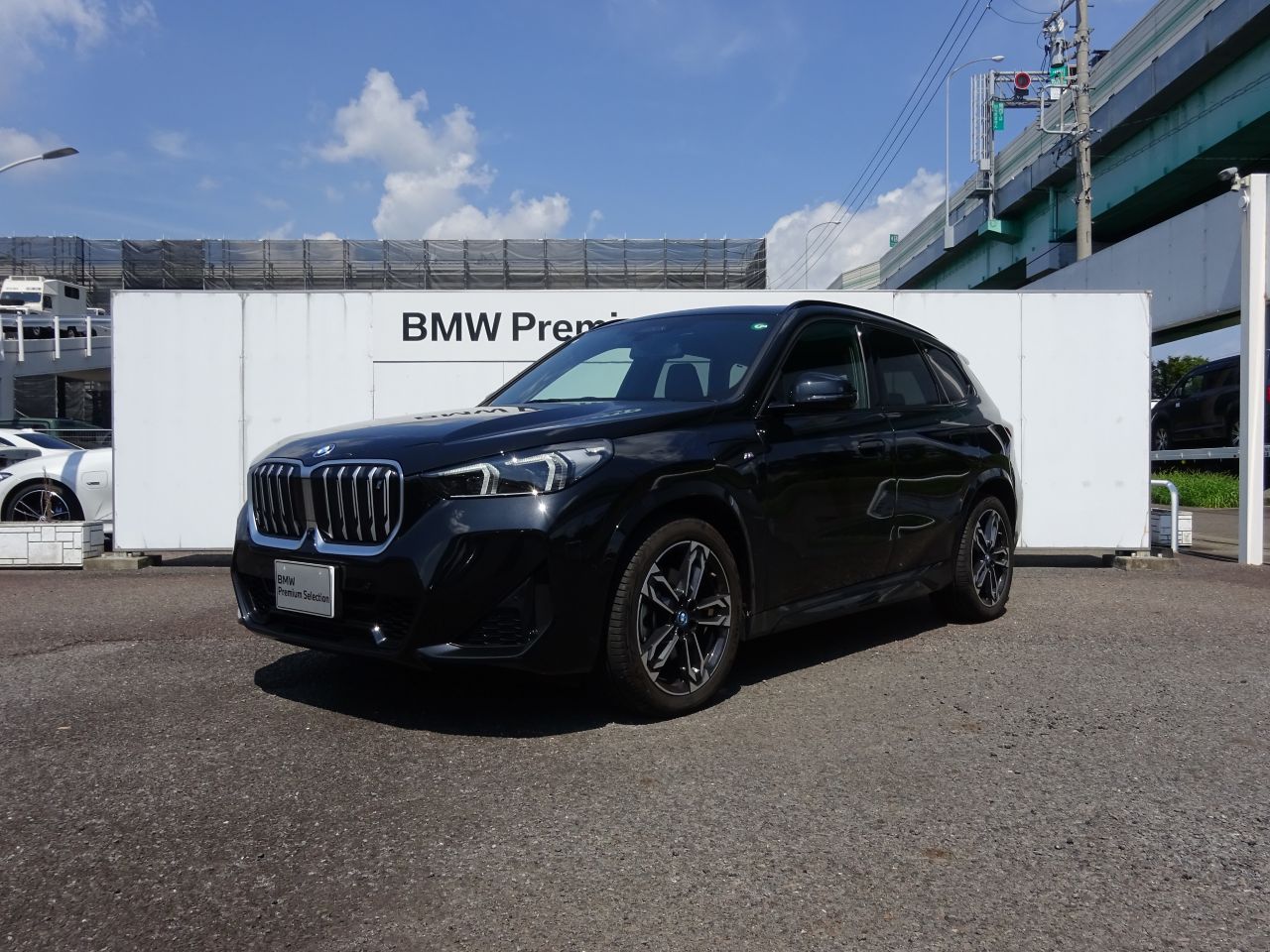 U11 iX1 xDrive30