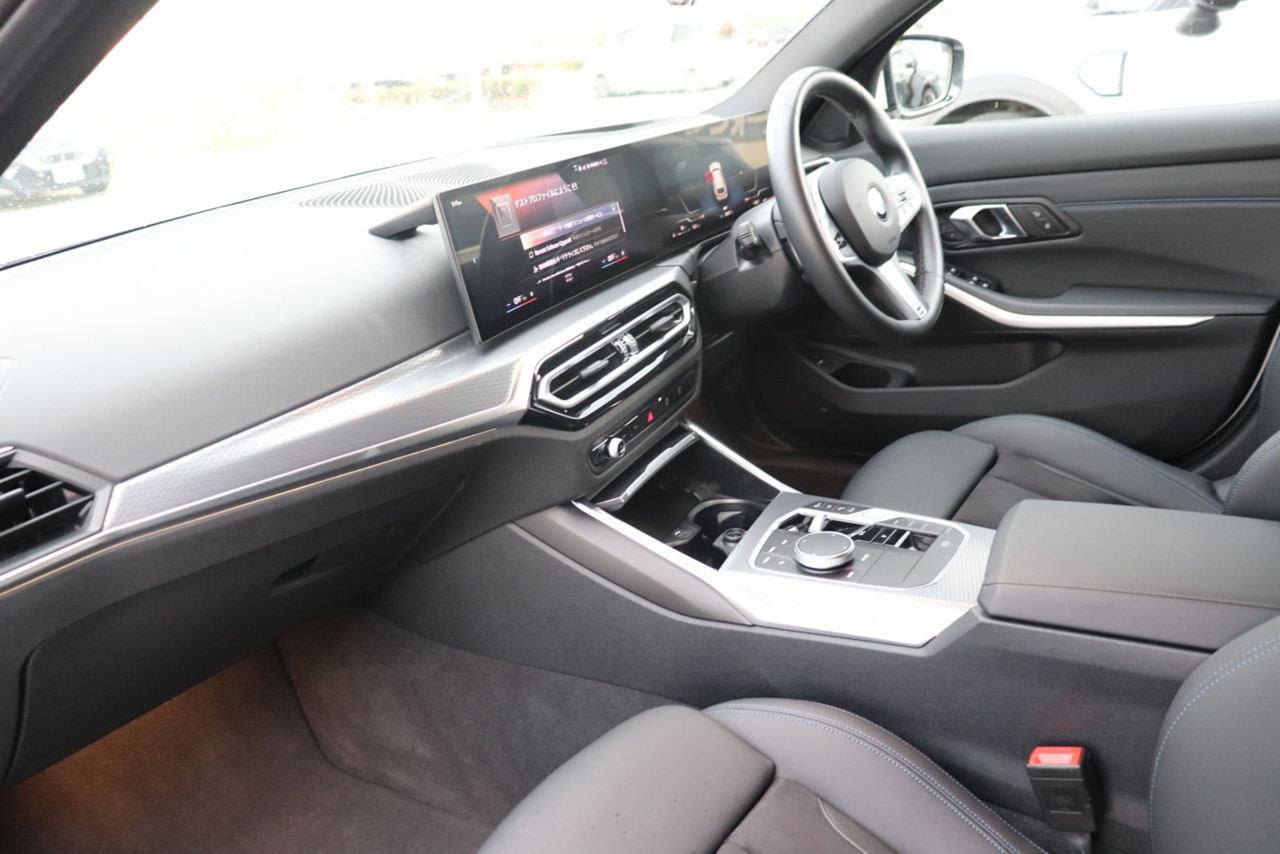 G21 320i Touring LCI RHD