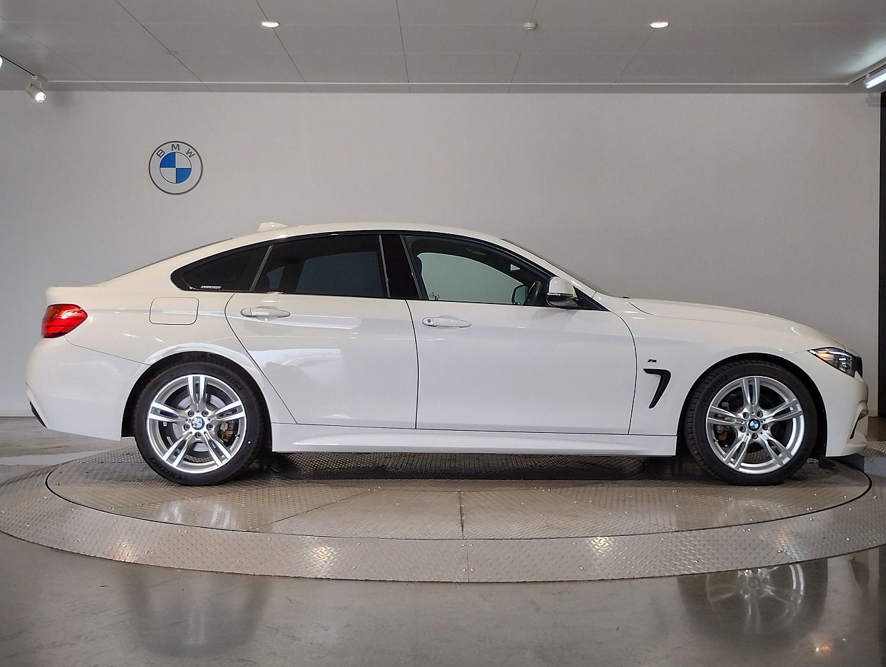 420I GRAN COUPE RHD