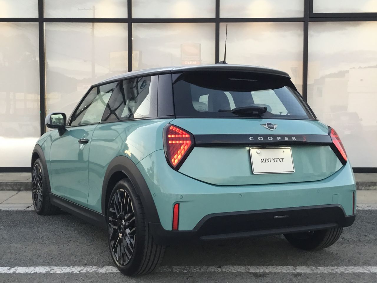 F66 MINI Cooper S 3Dr