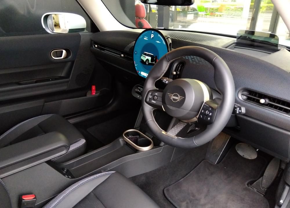 F66 MINI Cooper C 3Dr