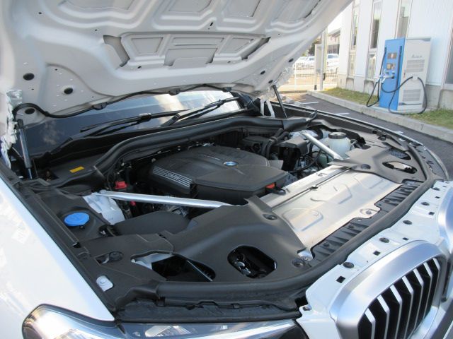 G01 X3 xDrive20d RHD ZA LCI