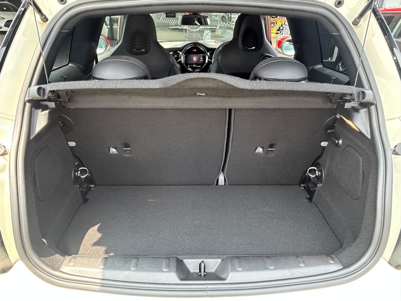 MINI JCW 3 Dr