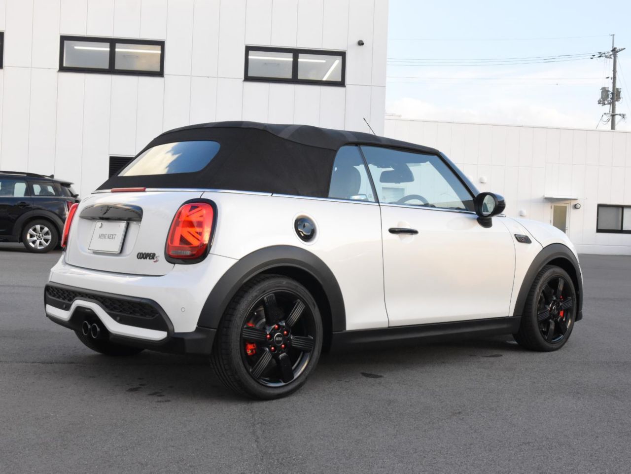 MINI Cooper S Convertible RHD