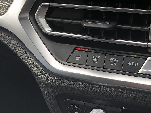 G21 320i RHD
