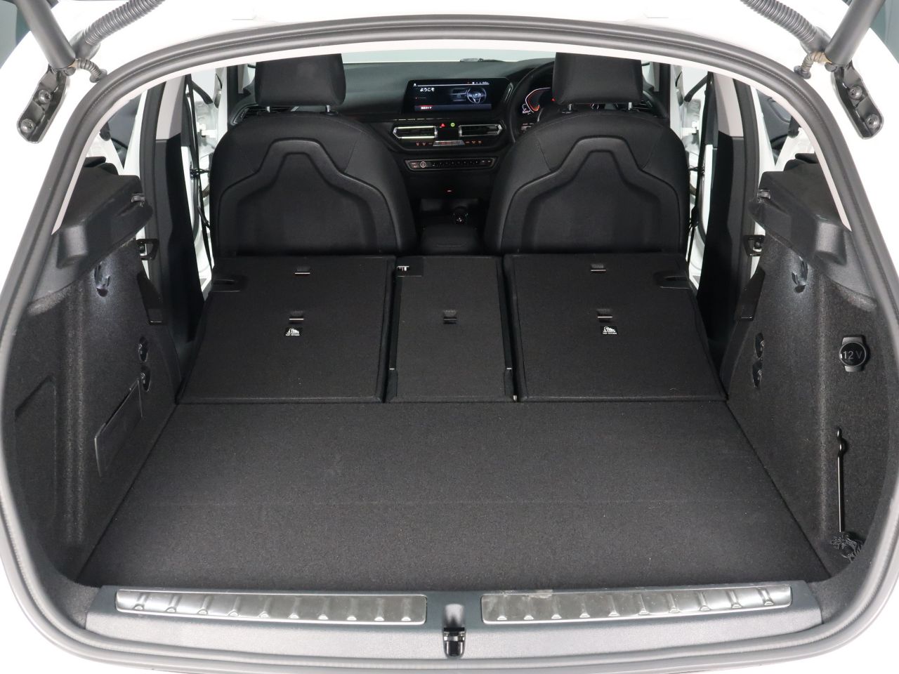 F40 118d Sports Hatch 5-door B47 2.0d