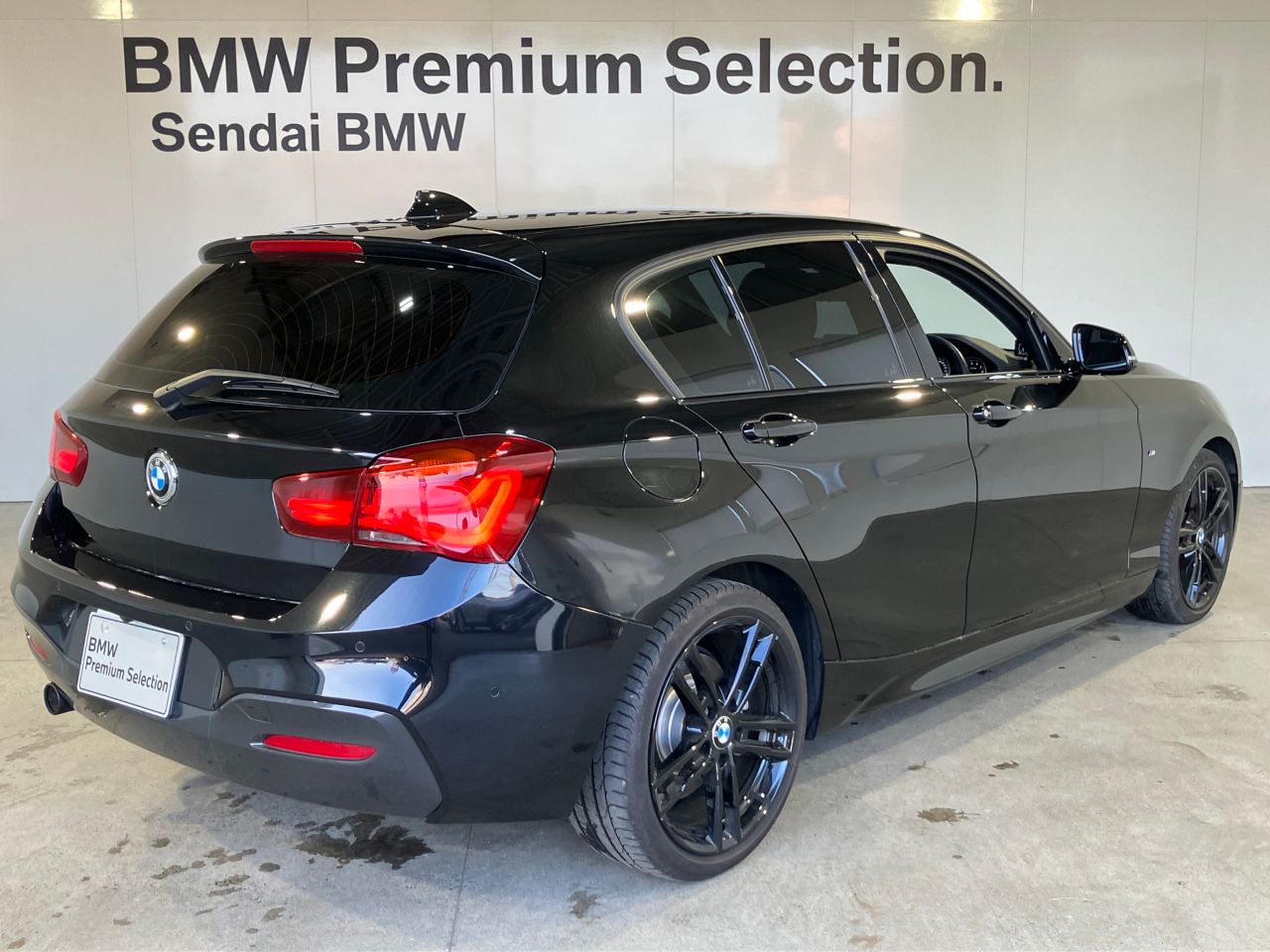 118 5DOOR RHD