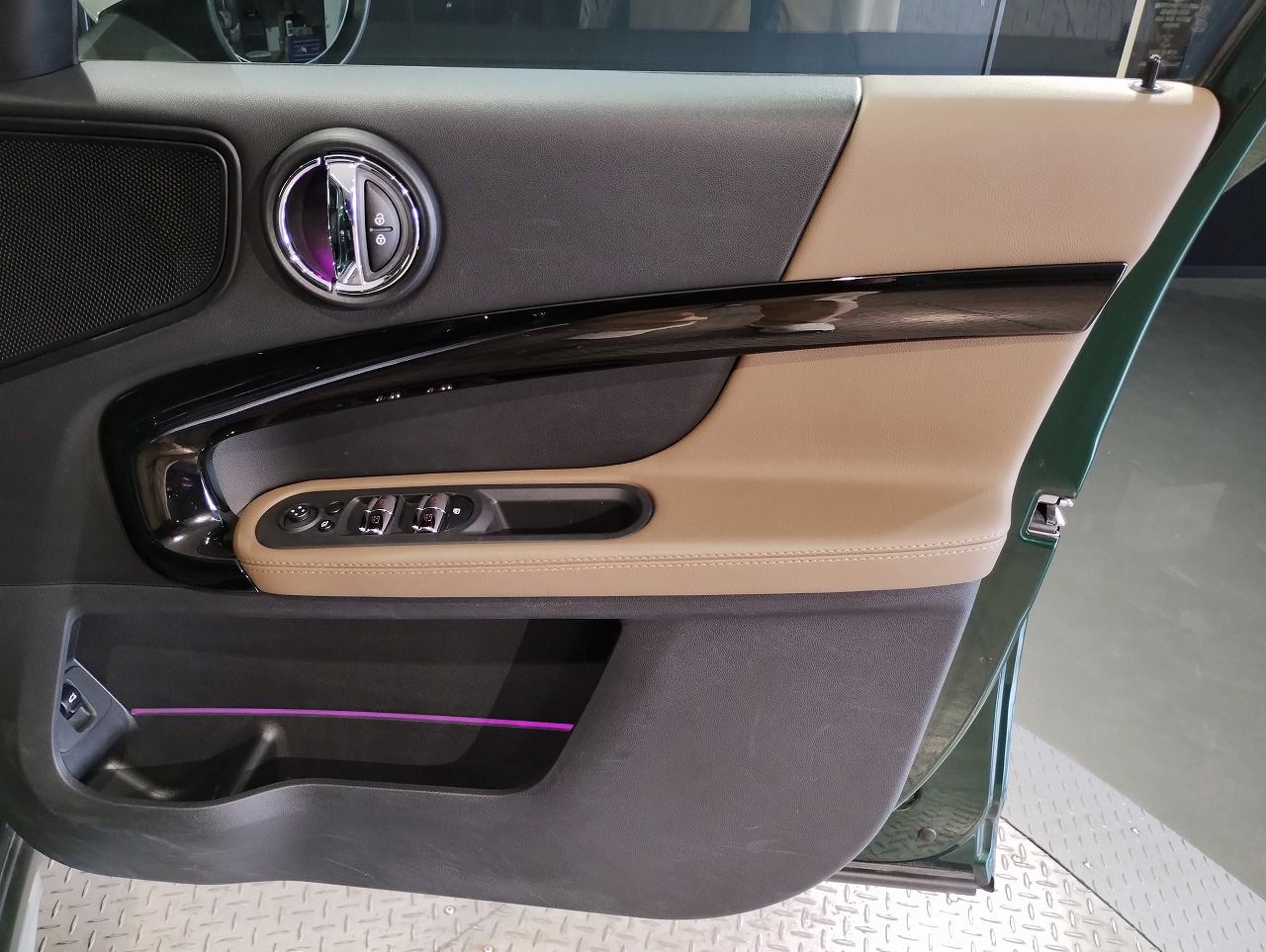 MINI CROSSOVER COOPER