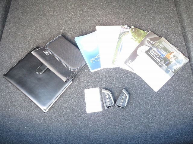 320d xDrive Berline RHD