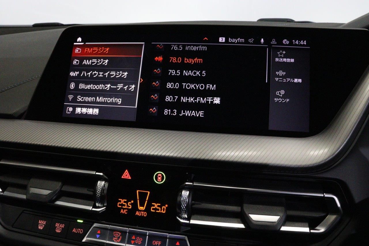 F40 118d Sports Hatch 5-door B47 2.0d