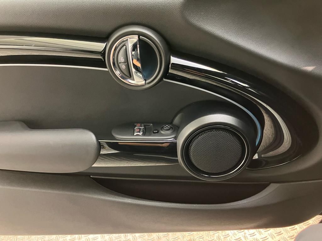 MINI Cooper SE