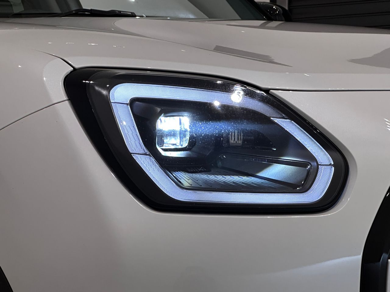 U25 MINI Countryman E