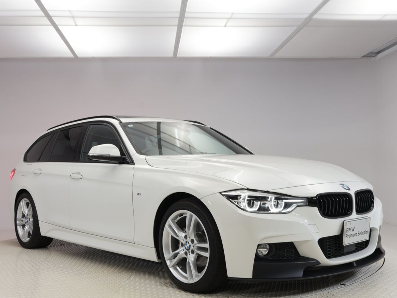 320D TOURING RHD