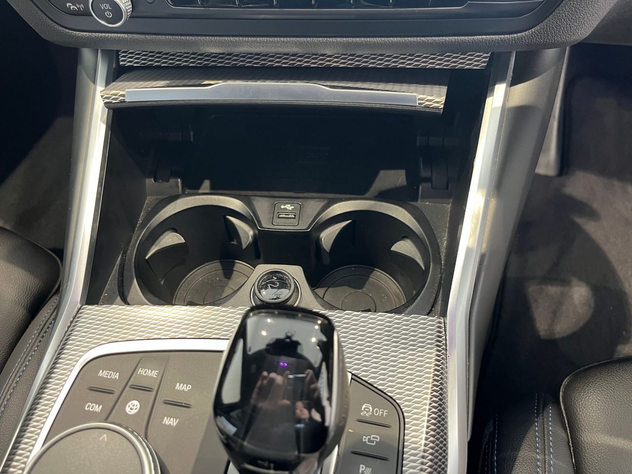 G20 320i Saloon RHD MX