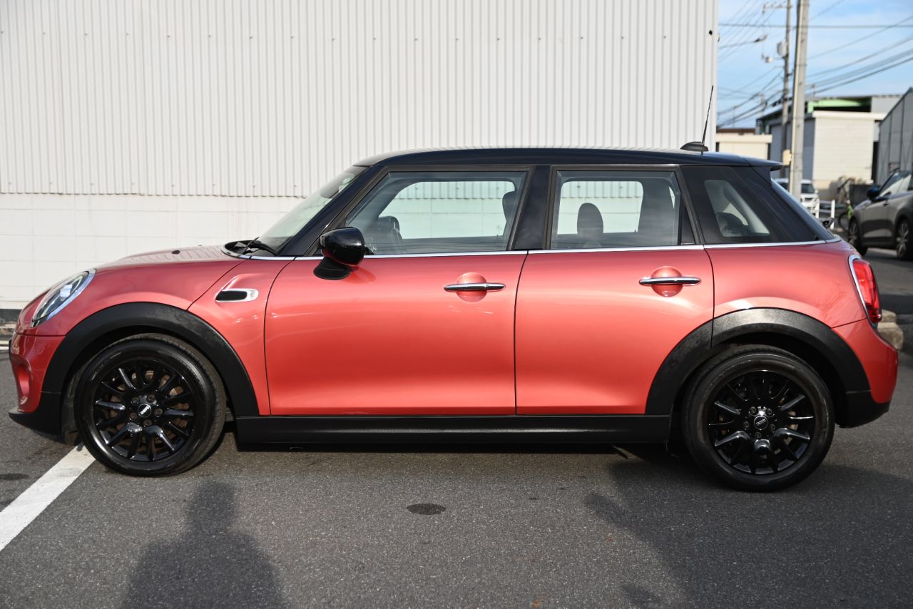 F55 MINI Cooper 5-Door Hatch LCI
